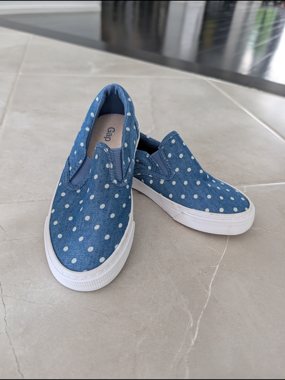 2/$25 Gap Kids Denim Polka Dot Slip-On Sneakers – Size 11